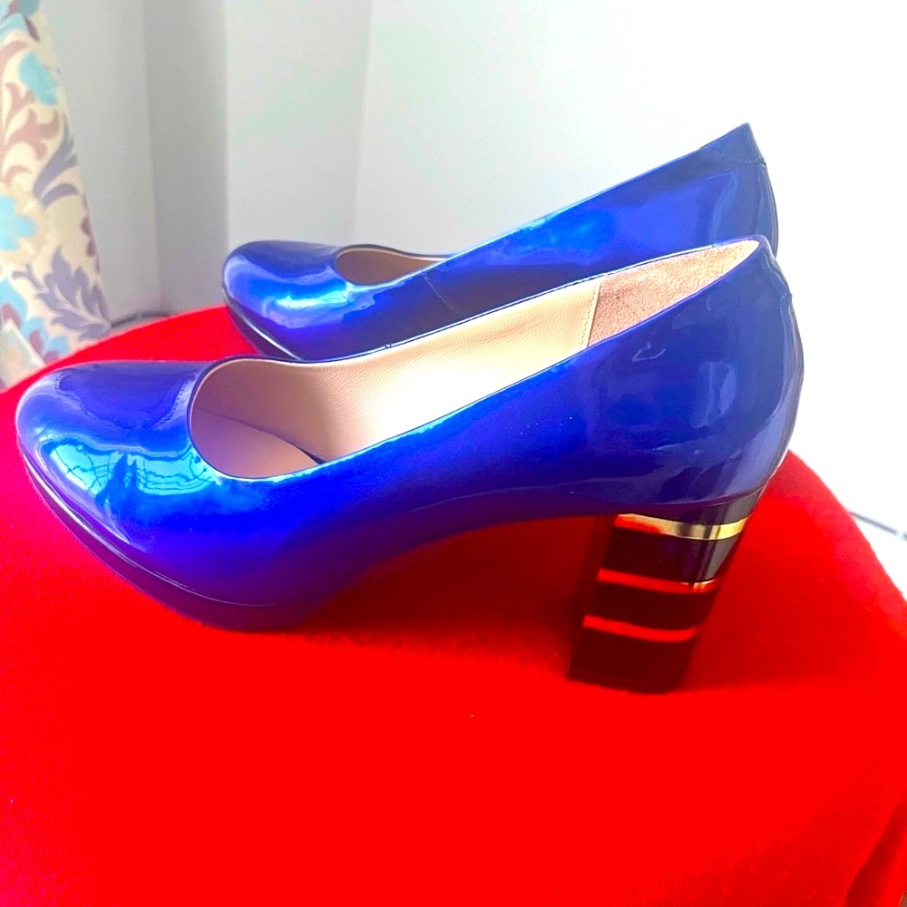 Women's Blue Pumps Size 40